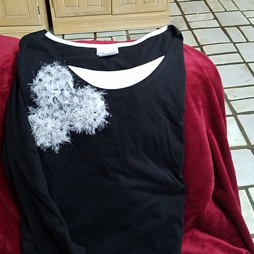 Black knit top. 3/4 sleeves